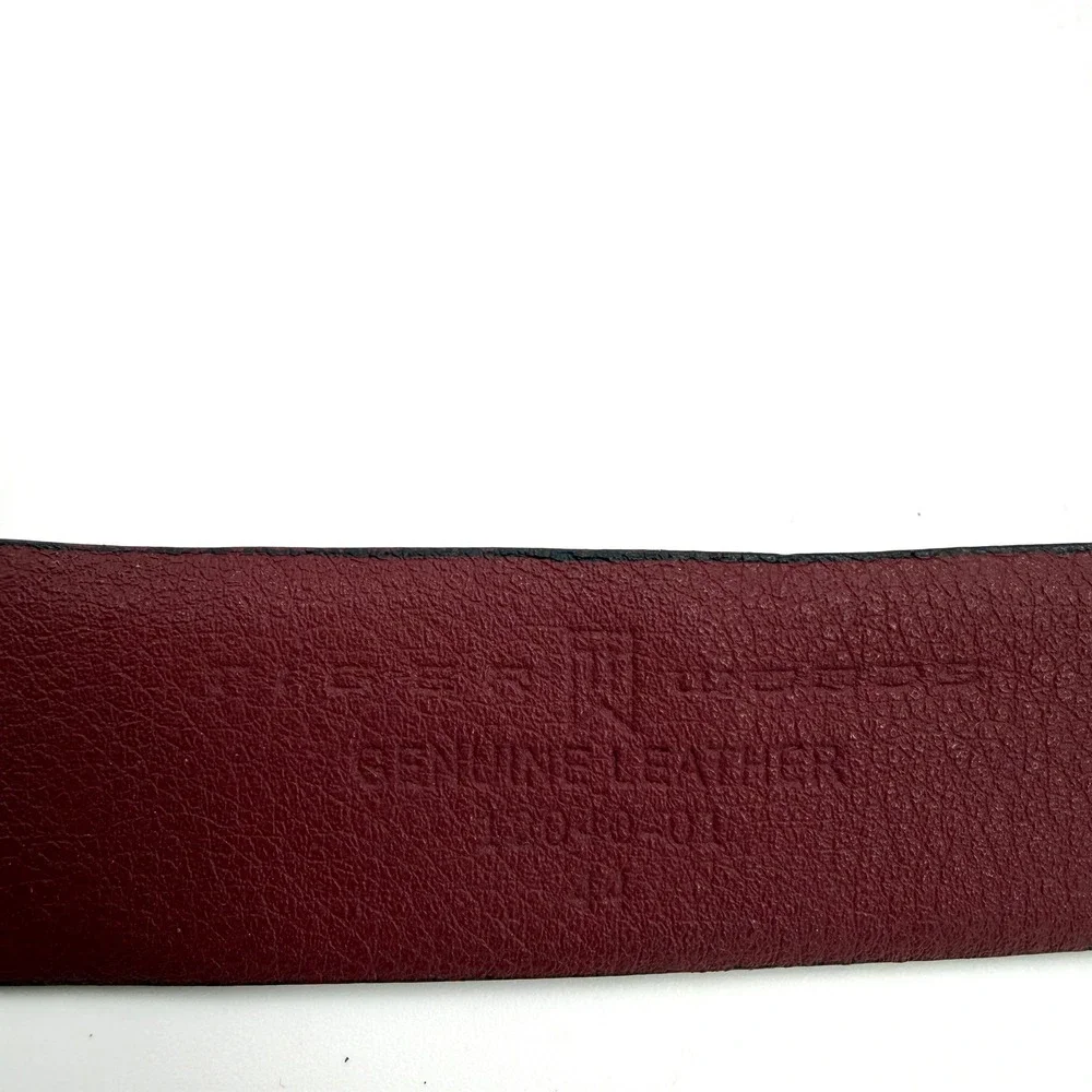 Tiger Woods Nike Golf Mens Black Genuine Leather‎ Belt Silver Buckle Size 44